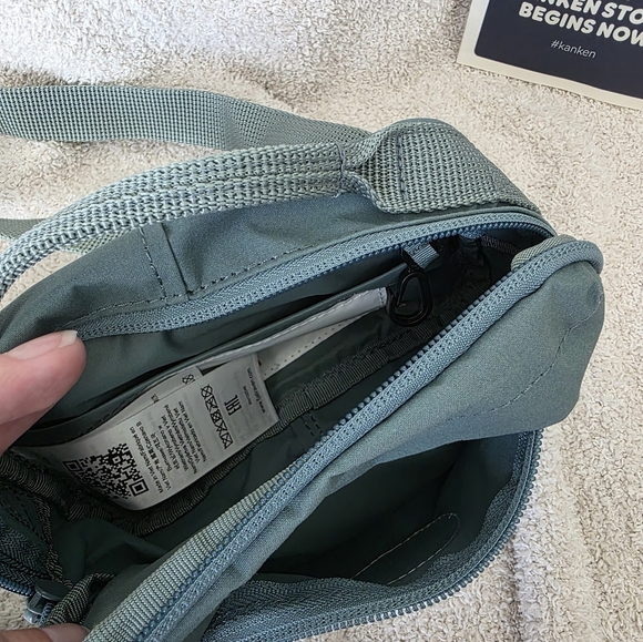 NEW Fjallraven Kanken Hip Pack In Frost Green - Picture 8 of 9